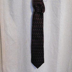 John Henry Maroon Neck Tie made of imported silk